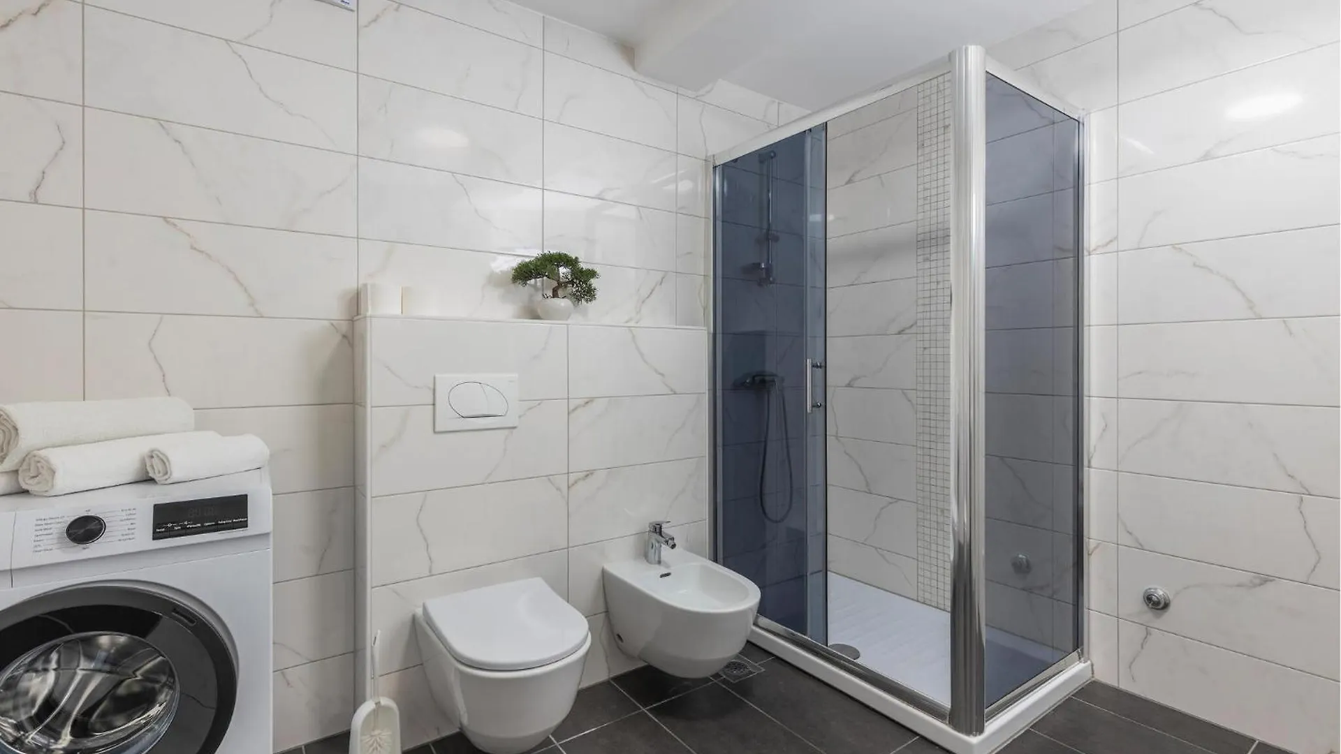 3 Bedroom Stunning Apartment In Lovran Croatia